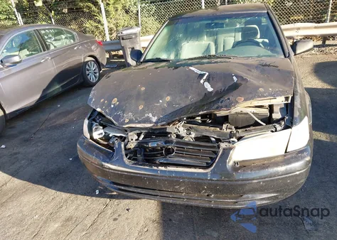 1998 Toyota Camry Le из США, поврежденный, VIN 4T1BG22K7WU321755